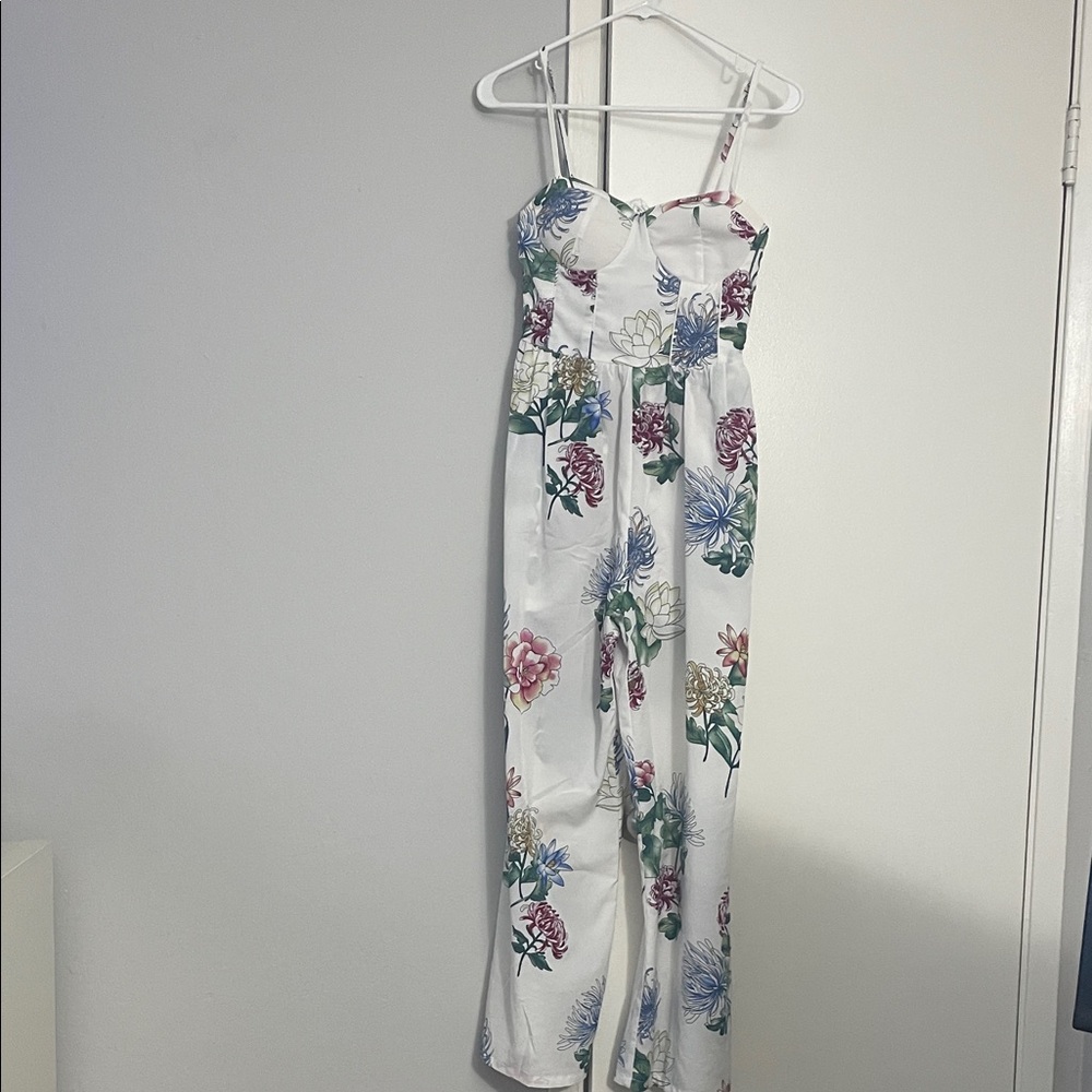 Elegant Floral White Jumpsuit